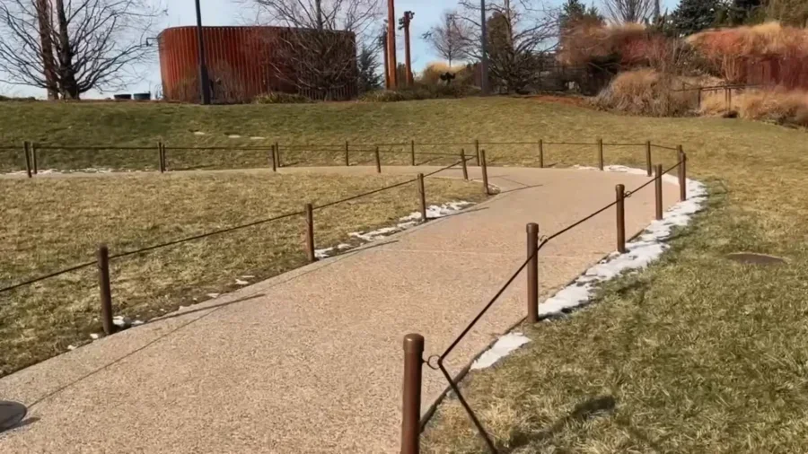 Alone in New York🗽 What I Eat Coffee Hopping Exploring Shopping Cozy Vlog NYC VLOG Ep. 1 16 31 screenshot