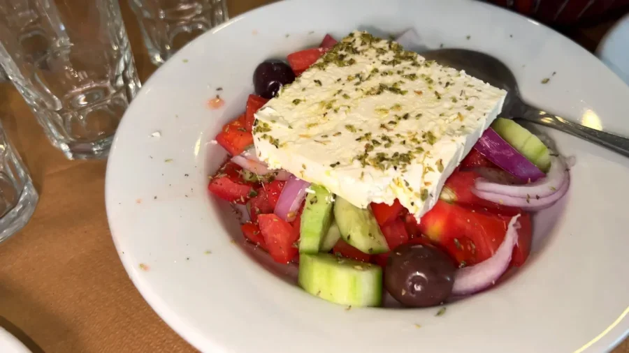 Das beste Essen in Athen und die Top 4 Orte für eine griechische kulinarische Odyssee 28 Athens and Top 4 Spots for a Greek Culinary Odyssey 33