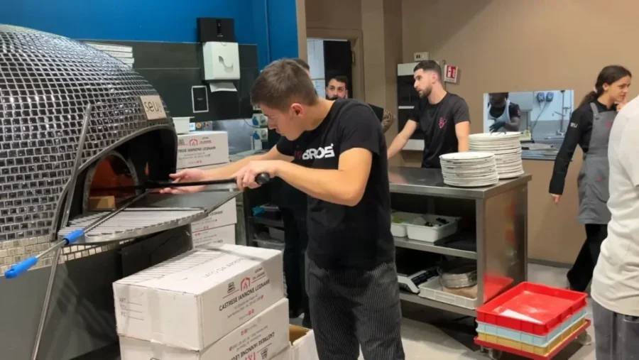 Pizza de Roma: Te Garantizamos que Tendrás una Experiencia Religiosa con Estos 5 Mejores Lugares 6 Rome Pizza You Are Guaranteed to Have a Religious Experience with These Top 5 Spots 10