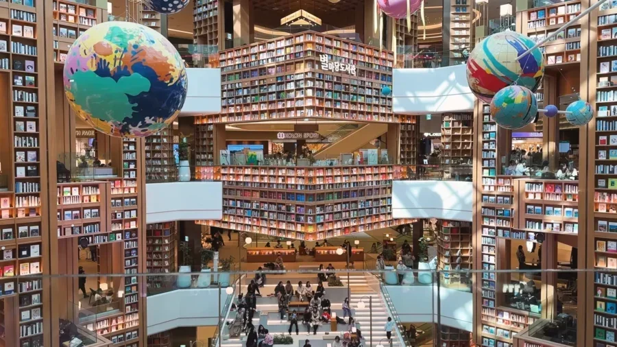 TOP 10 Best Cherry Blossom Spots in Seoul 🌸 Aesthetic cafes Hangang picnic Spring in Seoul VLOG 40 40 screenshot