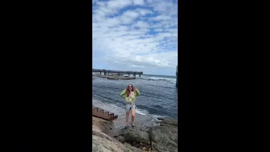 Vlog I German Dutch Girlies on Tour with no expectations to Pohang 🇰🇷 독일과 네덜랜드 친구들 포항시에 갔다 8 23 screenshot