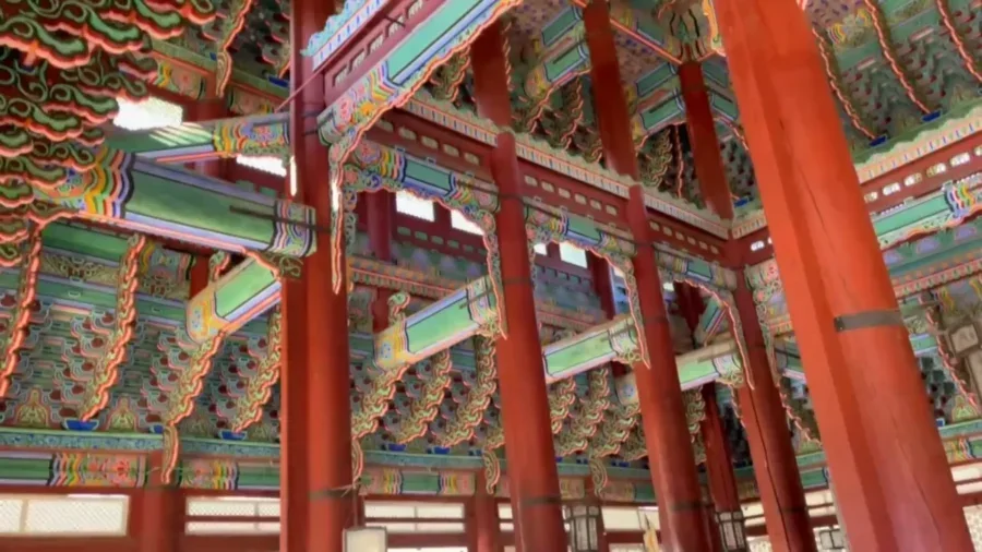 景福宮指南:訪問首爾皇家心臟的提示(交通、入場及住宿) 18 We Visited Seouls INCREDIBLE Palace Gyeongbokgung 경복궁 Tour Guide 4 39 screenshot 1