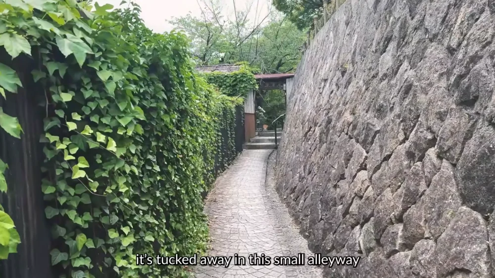 onomichi japan retro old town ropeway rides temple 55430